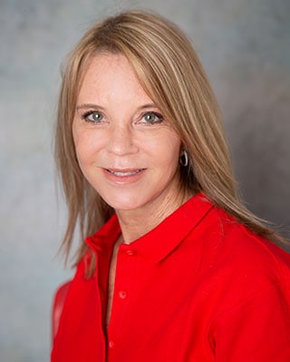Lynda Nesbitt