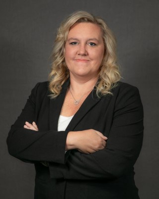 Lyndi Sch